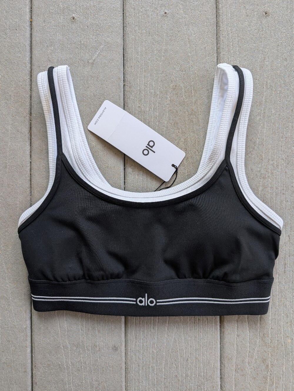 Alo Yoga Sports Bra